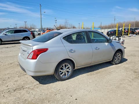 2018 Nissan Versa, VIN 3N1CN7AP8JL828940. Фото 3 з 6 з аукціону Copart. Каталог авто зі США OpenDataCar.