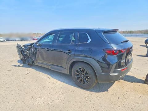 2026 Mazda CX-50, VIN 7MMVABBL3TN472481. Фото 2 з 6 з аукціону Copart. Каталог авто зі США OpenDataCar.