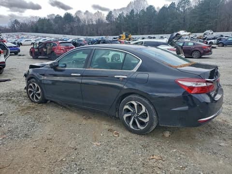 2017 Honda Accord, VIN 1HGCR2F96HA095594. Фото 2 з 6 з аукціону Copart. Каталог авто зі США OpenDataCar.