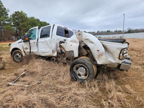 2015 Ford F-350 Super Duty, VIN 1FT8W3CT3FEC90755. Фото 2 з 6 з аукціону Copart. Каталог авто зі США OpenDataCar.
