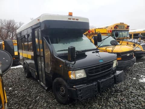 2002 Ford , VIN 1FDSE35F12HA57400. Фото 1 з 6 з аукціону Copart. Каталог авто зі США OpenDataCar.