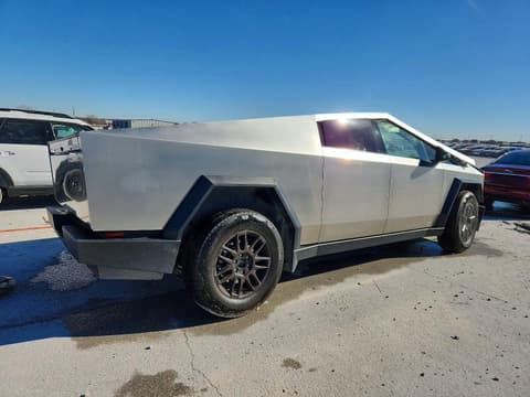 2024 Tesla Cybertruck, VIN 7G2CEHED6RA040486. Фото 3 з 6 з аукціону Copart. Каталог авто зі США OpenDataCar.