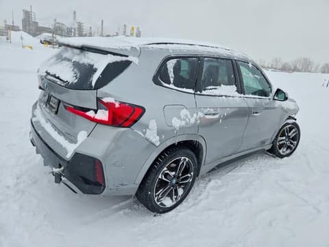 2023 Bmw X1, VIN WBX73EF05P5W83842. Фото 3 из 6 с аукциона Copart. Каталог авто из США OpenDataCar.