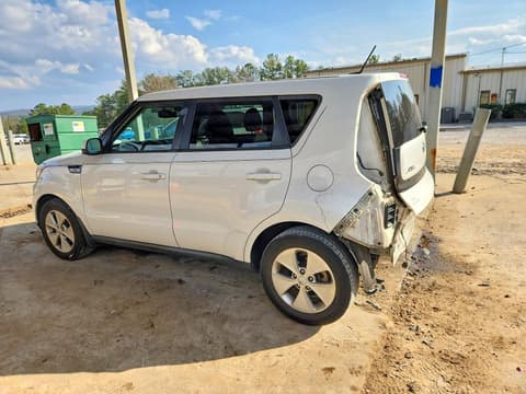 2015 Kia Soul, VIN KNDJN2A23F7794588. Фото 2 з 6 з аукціону Copart. Каталог авто зі США OpenDataCar.