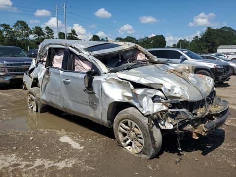 2015 Chevrolet Suburban, VIN 1GNSKJKCXFR621581. Фото 4 з 6 з аукціону Copart. Каталог авто зі США OpenDataCar.