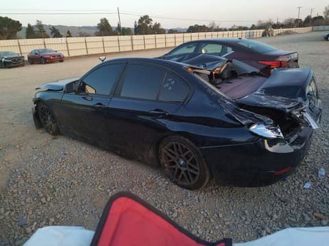 2014 Bmw 3 Series, VIN WBA3B1G56ENN91036. Фото 2 з 6 з аукціону Copart. Каталог авто зі США OpenDataCar.