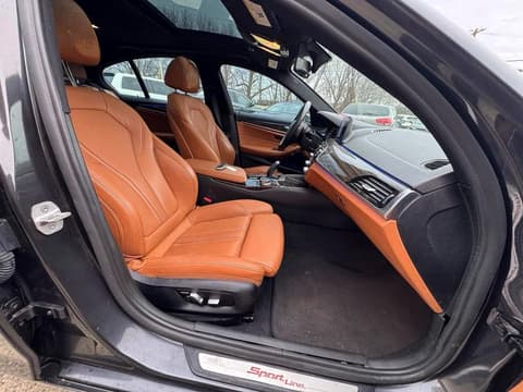 2018 Bmw 5 Series, VIN WBAJA7C5XJWA73151. Фото 5 з 6 з аукціону Copart. Каталог авто зі США OpenDataCar.