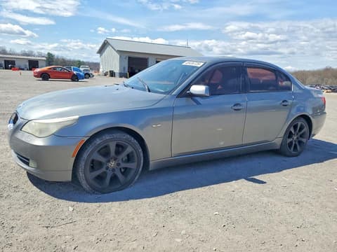 2008 Bmw 5 Series, VIN WBANV93518CZ66996. Фото 1 з 6 з аукціону Copart. Каталог авто зі США OpenDataCar.