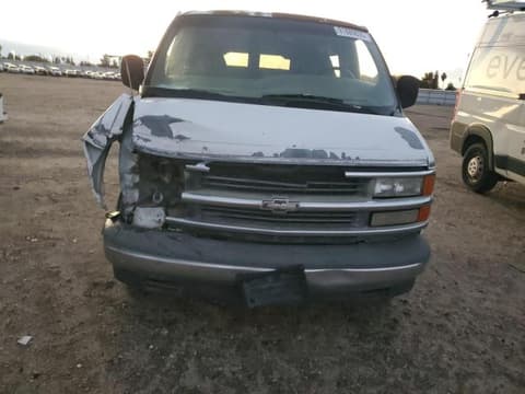 2000 Chevrolet Express 1500, VIN 1GBFG15R8Y1193852. Фото 5 з 6 з аукціону Copart. Каталог авто зі США OpenDataCar.