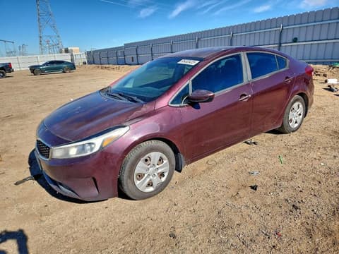 2017 Kia Forte, VIN 3KPFK4A76HE031876. Фото 1 з 6 з аукціону Copart. Каталог авто зі США OpenDataCar.