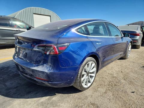 2018 Tesla Model 3, VIN 5YJ3E1EA6JF018253. Фото 3 з 6 з аукціону Copart. Каталог авто зі США OpenDataCar.