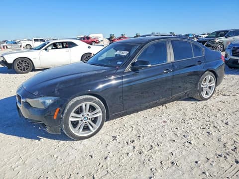 2017 Bmw 3 Series, VIN WBA8A9C34HK864508. Фото 1 з 6 з аукціону Copart. Каталог авто зі США OpenDataCar.