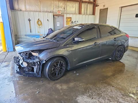 2015 Ford Focus, VIN 1FADP3F24FL382568. Фото 1 з 6 з аукціону Copart. Каталог авто зі США OpenDataCar.