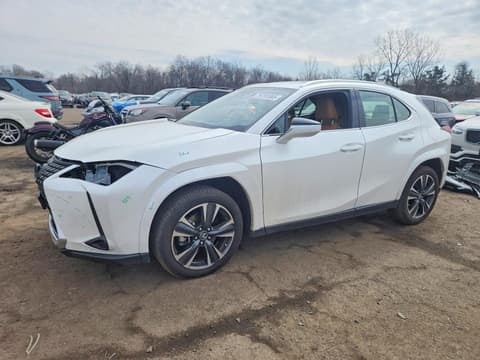 2024 Lexus UX 250h, VIN JTHP9JBH2R2074114. Фото 1 из 6 с аукциона Copart. Каталог авто из США OpenDataCar.