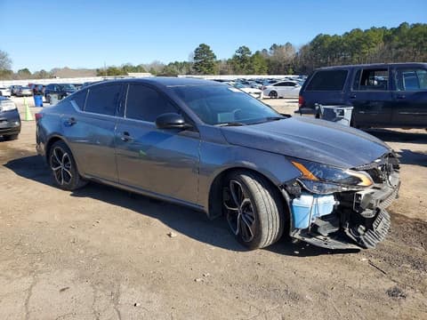 2023 Nissan Altima, VIN 1N4BL4CV9PN318572. Фото 4 з 6 з аукціону Copart. Каталог авто зі США OpenDataCar.