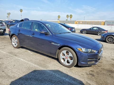 2017 Jaguar XE, VIN SAJAR4BG7HA974304. Фото 4 з 6 з аукціону Copart. Каталог авто зі США OpenDataCar.