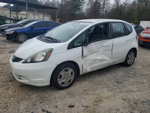 2013 Honda Fit, VIN JHMGE8H31DC073667. Фото 1 з 6 з аукціону Copart. Каталог авто зі США OpenDataCar.