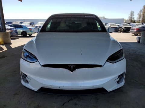 2016 Tesla Model X, VIN 5YJXCAE46GFS00304. Фото 5 з 6 з аукціону Copart. Каталог авто зі США OpenDataCar.