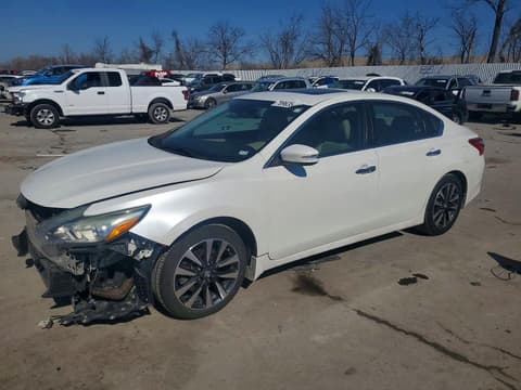 2016 Nissan Altima, VIN 1N4AL3AP6GC124099. Фото 1 з 6 з аукціону Copart. Каталог авто зі США OpenDataCar.