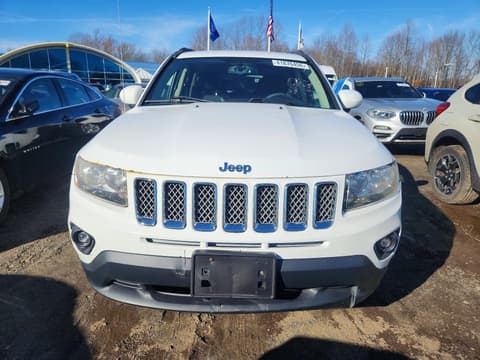 2016 Jeep Compass, VIN 1C4NJDEB7GD542090. Фото 5 з 6 з аукціону Copart. Каталог авто зі США OpenDataCar.