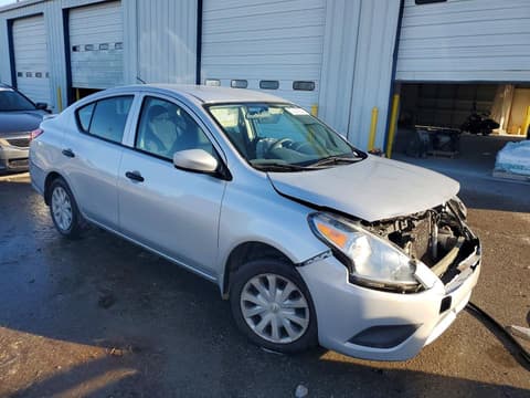 2018 Nissan Versa, VIN 3N1CN7AP6JL867025. Фото 4 з 6 з аукціону Copart. Каталог авто зі США OpenDataCar.