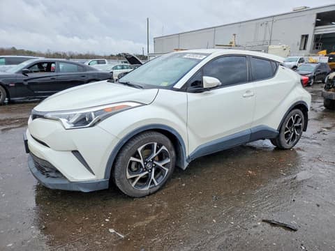 2018 Toyota C-HR, VIN JTNKHMBXXJ1009802. Фото 1 з 6 з аукціону Copart. Каталог авто зі США OpenDataCar.