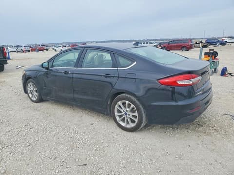 2019 Ford Fusion, VIN 3FA6P0LU9KR207077. Фото 2 з 6 з аукціону Copart. Каталог авто зі США OpenDataCar.