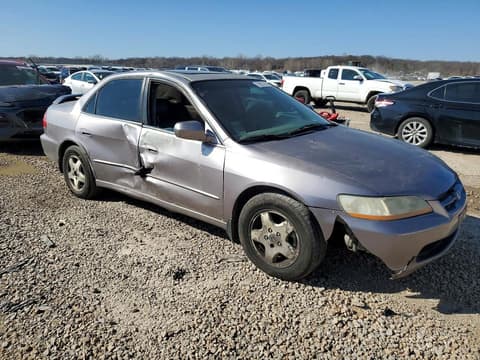 2000 Honda Accord, VIN 1HGCG1651YA005555. Фото 4 из 6 с аукциона Copart. Каталог авто из США OpenDataCar.