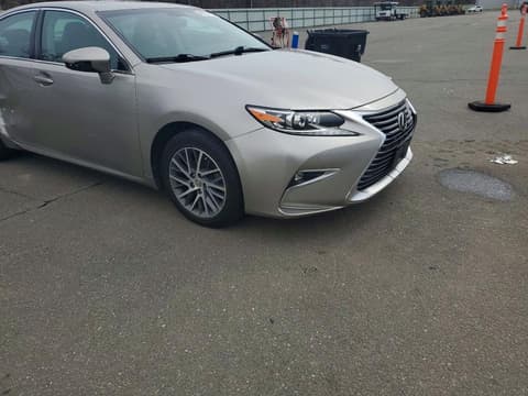 2016 Lexus ES 350, VIN 58ABK1GG1GU031938. Фото 4 з 6 з аукціону Copart. Каталог авто зі США OpenDataCar.