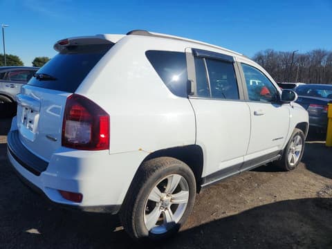 2016 Jeep Compass, VIN 1C4NJDEB7GD542090. Фото 3 з 6 з аукціону Copart. Каталог авто зі США OpenDataCar.