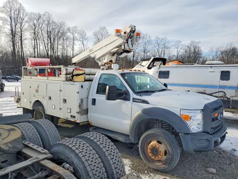 2015 Ford F-450 Super Duty, VIN 1FDUF4HY7FEB16059. Фото 4 з 6 з аукціону Copart. Каталог авто зі США OpenDataCar.