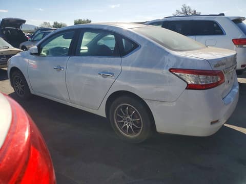 2015 Nissan Sentra, VIN 3N1AB7AP6FY274257. Фото 2 з 6 з аукціону Copart. Каталог авто зі США OpenDataCar.