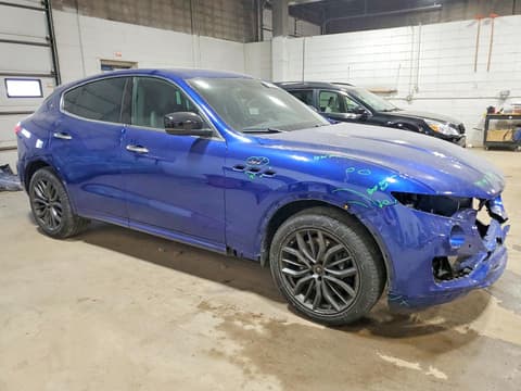 2024 Maserati Levante, VIN ZN661XUM6RX445200. Фото 4 из 6 с аукциона Copart. Каталог авто из США OpenDataCar.