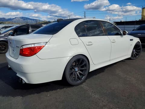 2010 Bmw motorrad M5, VIN WBSNB9C58AC043425. Фото 3 з 6 з аукціону Copart. Каталог авто зі США OpenDataCar.