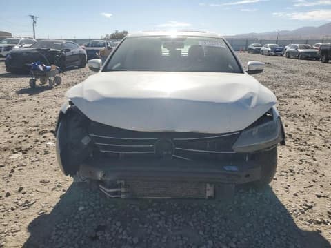 2017 Volkswagen Jetta, VIN 3VWDB7AJ8HM409865. Фото 5 из 6 с аукциона Copart. Каталог авто из США OpenDataCar.