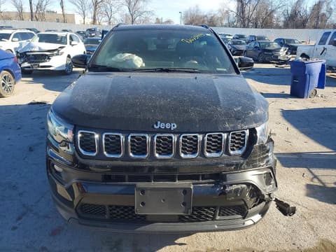 2024 Jeep Compass, VIN 3C4NJDBNXRT115451. Фото 5 з 6 з аукціону Copart. Каталог авто зі США OpenDataCar.