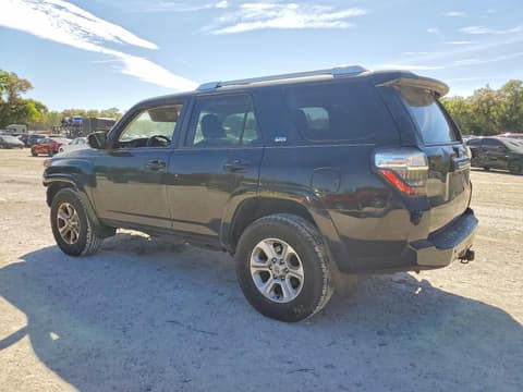 2016 Toyota 4Runner, VIN JTEZU5JR1G5117701. Фото 2 з 6 з аукціону Copart. Каталог авто зі США OpenDataCar.