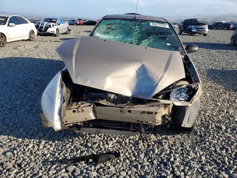 2000 Ford Focus, VIN 1FAFP3835YW169385. Фото 5 из 6 с аукциона Copart. Каталог авто из США OpenDataCar.