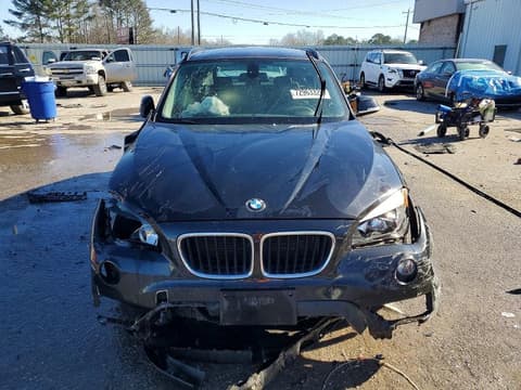 2015 Bmw X1, VIN WBAVM1C52FV498802. Фото 5 з 6 з аукціону Copart. Каталог авто зі США OpenDataCar.