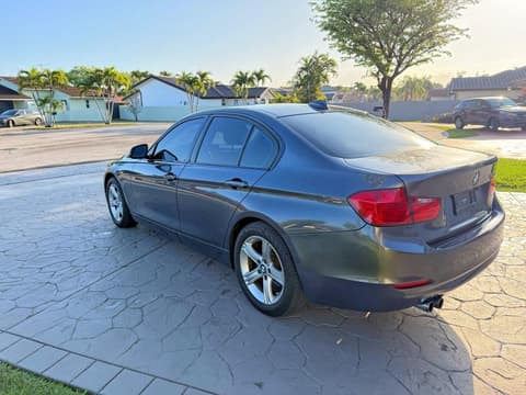 2015 Bmw 3 Series, VIN WBA3A5C5XFF607637. Фото 3 из 6 с аукциона Copart. Каталог авто из США OpenDataCar.