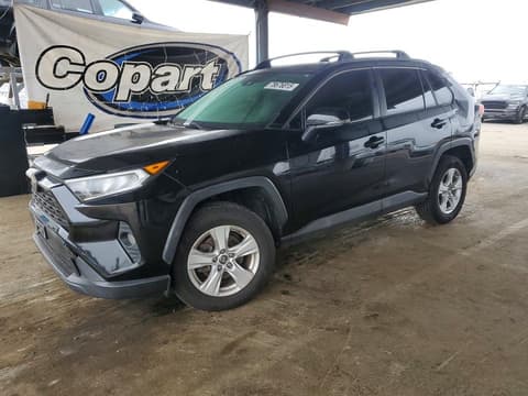 2019 Toyota RAV4, VIN JTMP1RFV8KD044987. Фото 1 з 6 з аукціону Copart. Каталог авто зі США OpenDataCar.