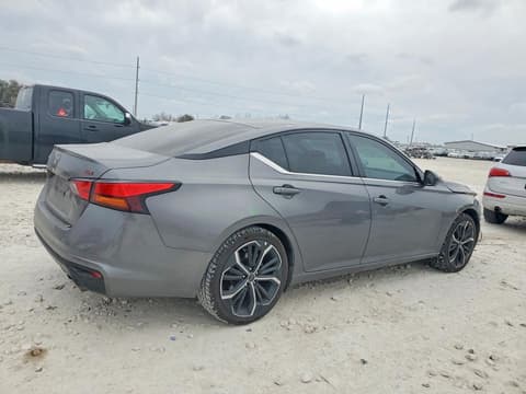 2024 Nissan Altima, VIN 1N4BL4CV3RN364238. Zdjęcie 3 z 6 z aukcji Copart. Katalog aut z USA OpenDataCar.