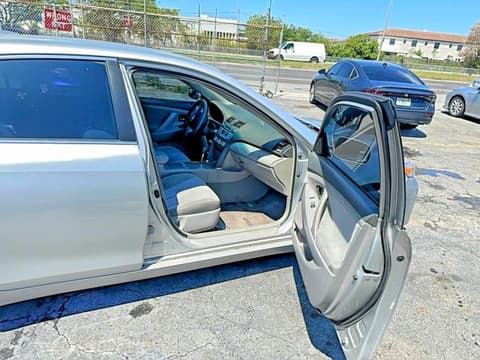 2011 Toyota Camry, VIN 4T1BF3EK5BU765411. Фото 5 з 6 з аукціону Copart. Каталог авто зі США OpenDataCar.