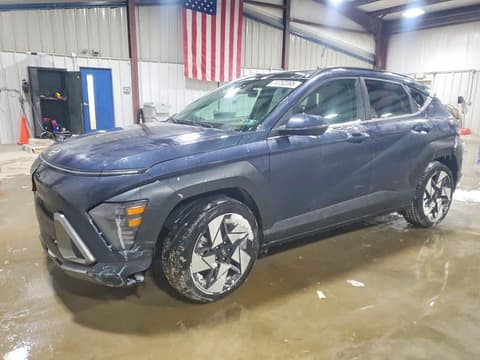 2025 Hyundai Kona, VIN KM8HE3A36SU209359. Фото 1 з 6 з аукціону Copart. Каталог авто зі США OpenDataCar.