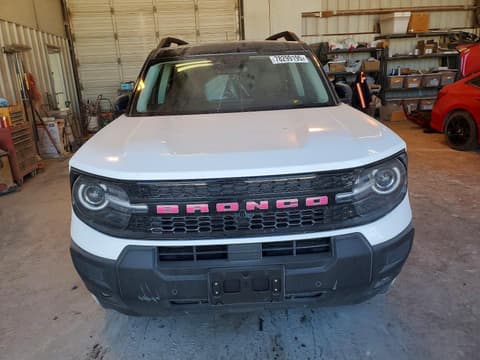 2025 Ford Bronco Sport, VIN 3FMCR9CN1SRE98237. Фото 5 з 6 з аукціону Copart. Каталог авто зі США OpenDataCar.