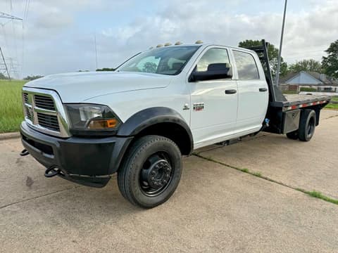 2011 Dodge Ram 5500, VIN 3D6WU7CL7BG595757. Фото 2 з 6 з аукціону Copart. Каталог авто зі США OpenDataCar.