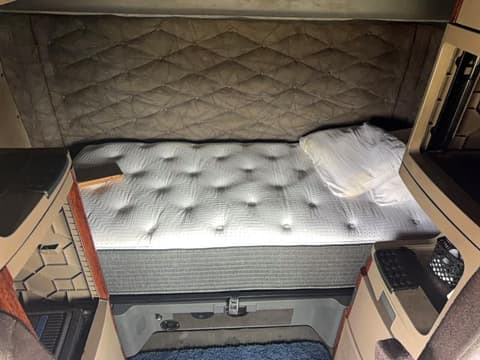 2015 Freightliner , VIN 3AKJGLD57FSFZ1684. Фото 6 з 6 з аукціону Copart. Каталог авто зі США OpenDataCar.