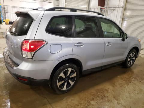 2018 Subaru Forester, VIN JF2SJAEC0JH470001. Фото 3 з 6 з аукціону Copart. Каталог авто зі США OpenDataCar.