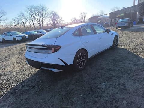 2025 Hyundai Sonata, VIN KMHL64JA0SA465851. Фото 4 з 6 з аукціону Copart. Каталог авто зі США OpenDataCar.