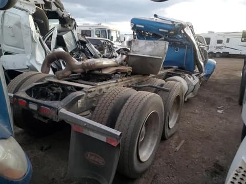 2023 Peterbilt 389, VIN 1XPXDP9X0PD856461. Photo 4 of 6 from Copart auction. OpenDataCar US salvage catalog.